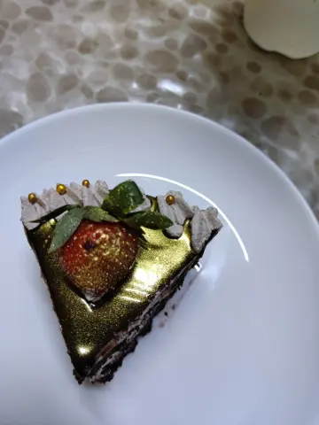 Chocolate mousse cake